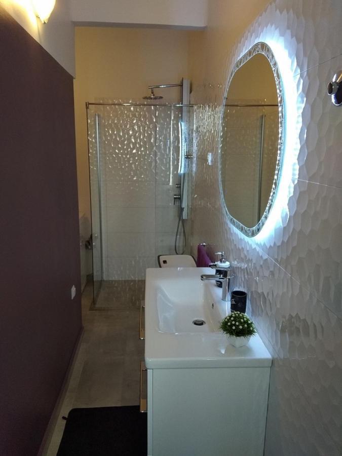 Apartmán Claudia, Near Old Town, Free Parking Place *
